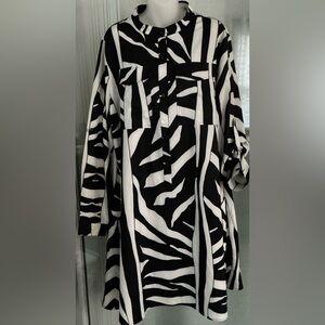 BUXOM CURVY BLACK AND WHITE ZEBRA PRINT SHIRT DRESS